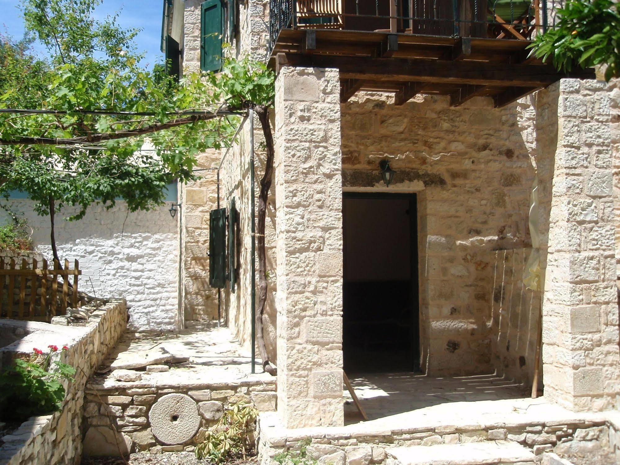 Adamantia Hotel Gaios Exterior photo